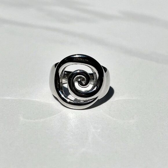New! “Milos” Swirl Statement Silver Ring - Picture 2 of 3